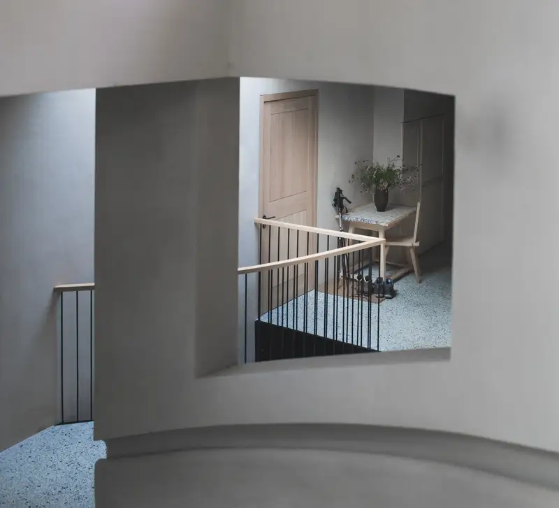 Einäugl — Details aus dem Gang